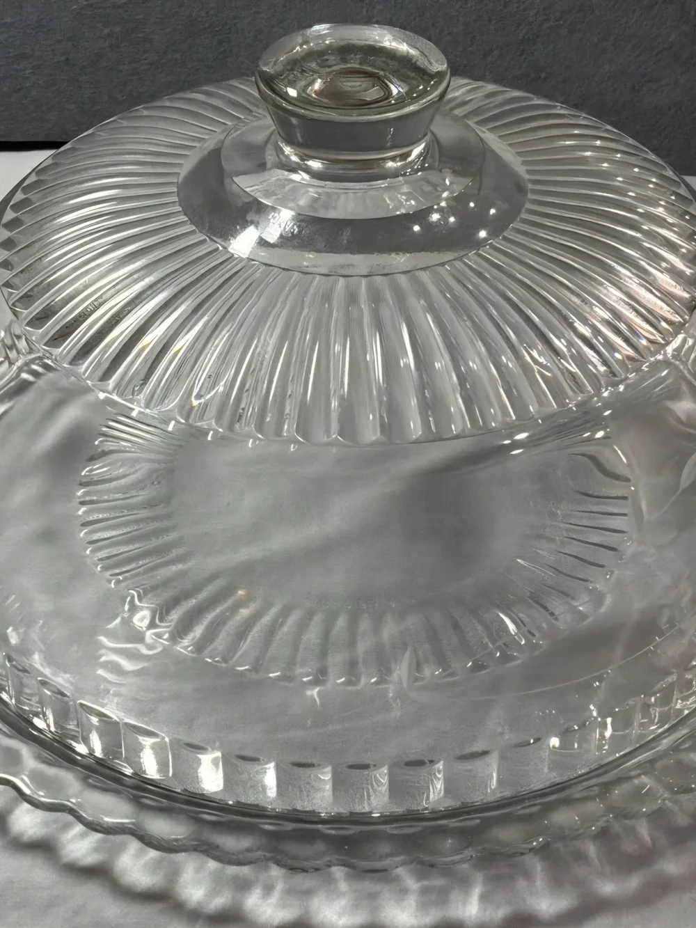 Princess House Clear Ribbed Glass Covered Cake Plate